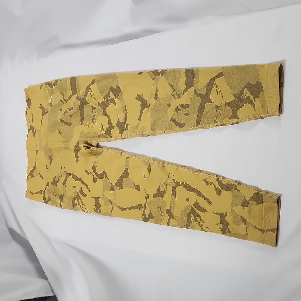 Gymshark Women's High waistline Leggings Multi Sizes Camo Yellow/Brown